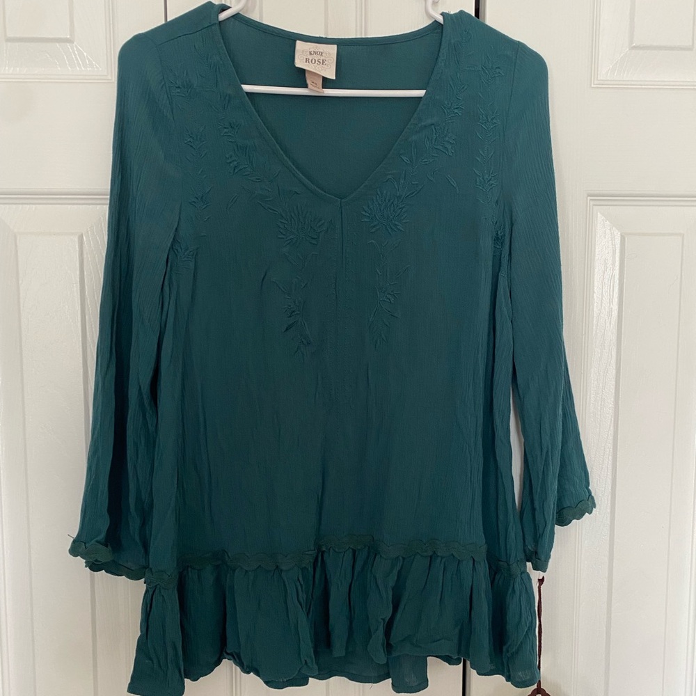 Knox Rose XS peasant shirt women’s blue green BOHO flowy NWT